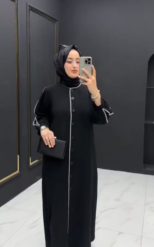 Distinct Abaya