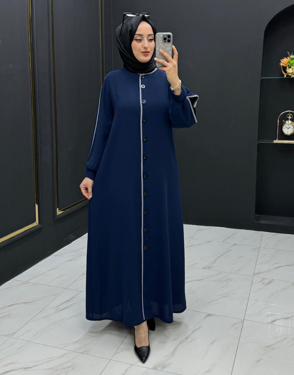 Distinct Abaya